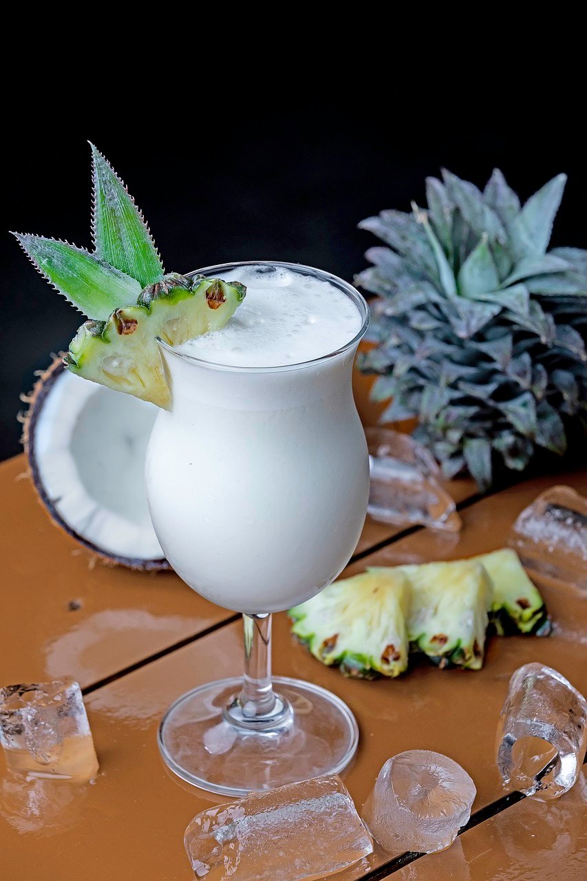 PIÑA COLADA pina-colada-7295568_1280