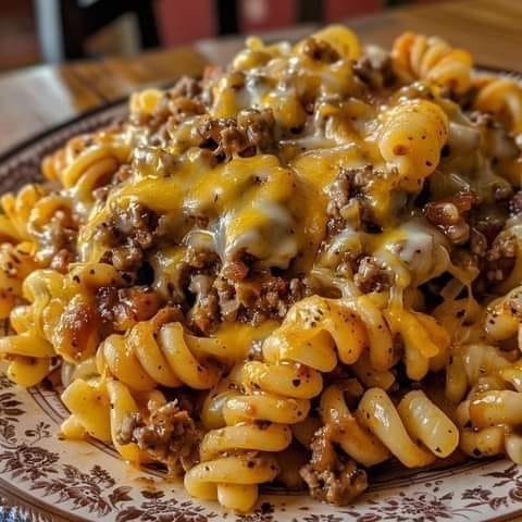 Cheesy Sloppy Cheeseburger Pasta Delight 450221428_501144775814100_8098646439354656165_n