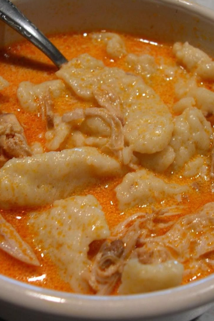 Hungarian Chicken Paprikash (Chicken and Dumplings)🇭🇺. Capture d’écran 2025-05-31 111657